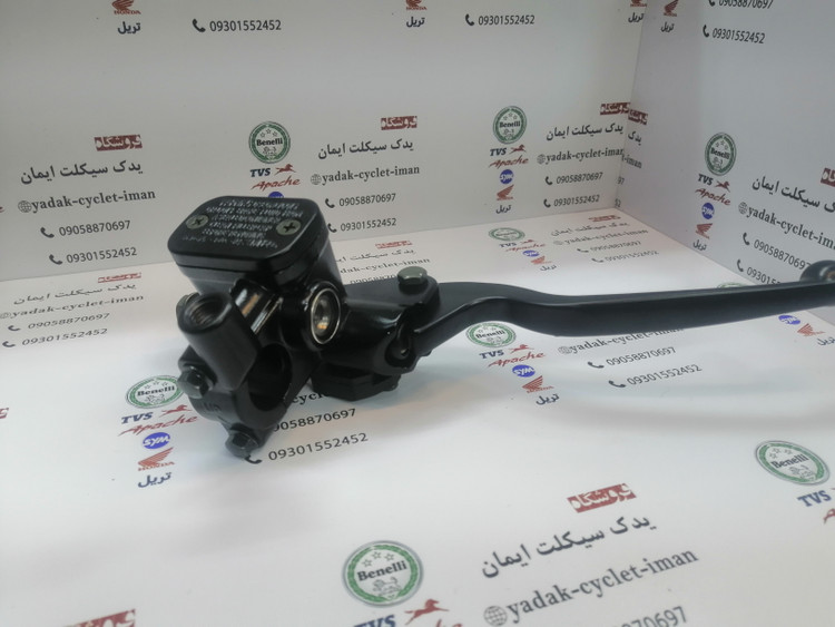پمپ ترمز بالا سمت راست موتور ایروکس